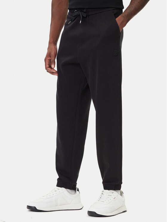 BOSS Sportinės kelnės · Juoda · Regular Fit