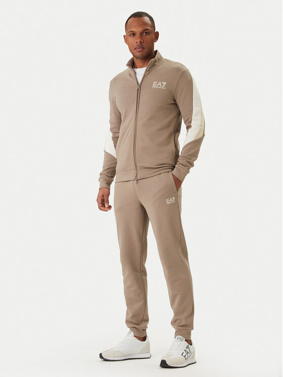 EA7 Emporio Armani Sportinis kostiumas · Smėlio