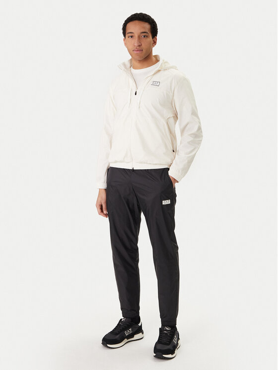 EA7 Emporio Armani Sportinis kostiumas · Juoda