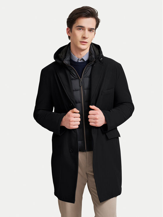 Bugatti Demisezoninis paltas · Juoda