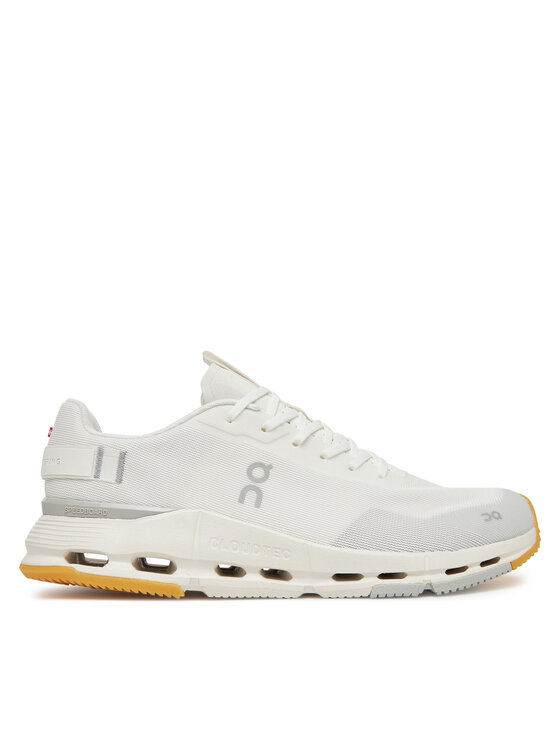 On Laisvalaikio batai · Balta