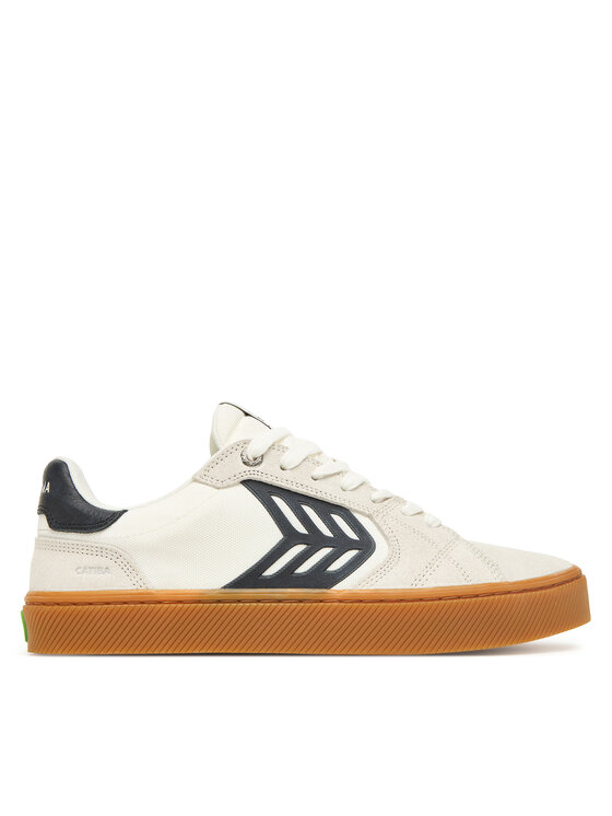 Cariuma Laisvalaikio batai · Balta