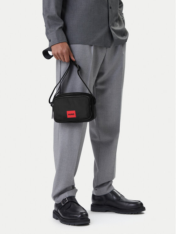 HUGO Maža rankinė · Juoda