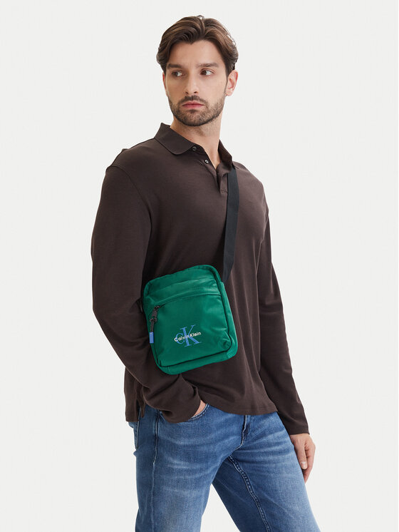 Calvin Klein Maža rankinė · Žalia