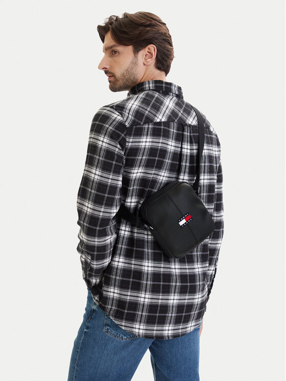 Tommy Jeans Maža rankinė · Juoda