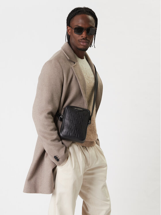 KARL LAGERFELD Maža rankinė · Juoda