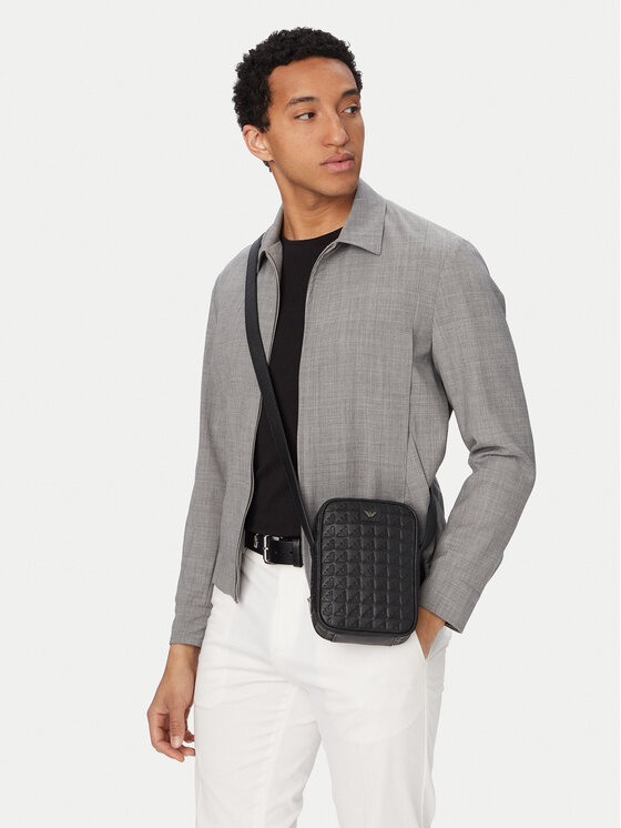 Emporio Armani Maža rankinė · Juoda