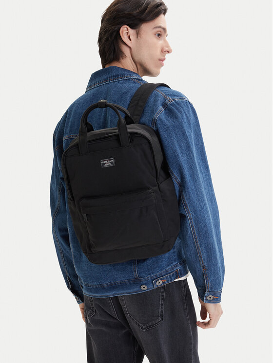 Guess Jeans Kuprinės · Juoda