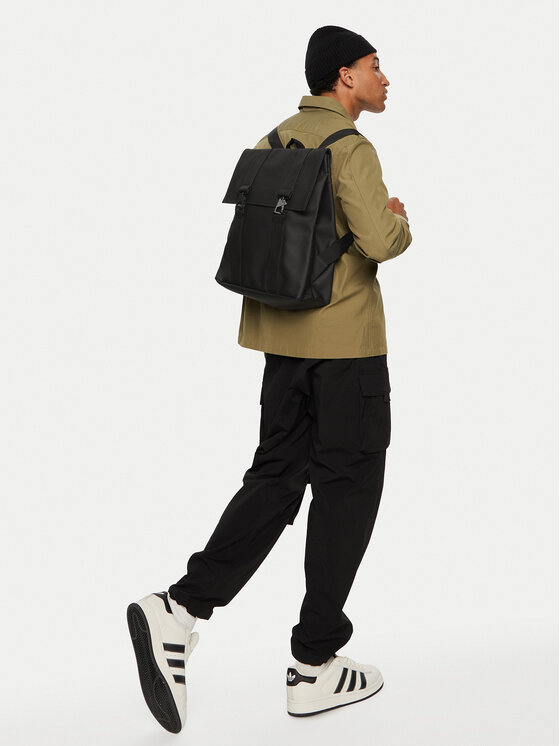 Rains Kuprinės · Juoda