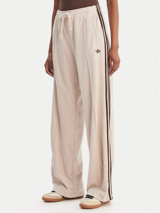 adidas Sportinės kelnės · Smėlio · Relaxed Fit