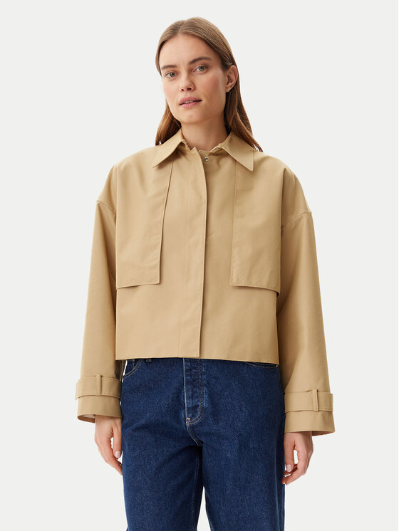 Calvin Klein Demisezoninė striukė · Smėlio