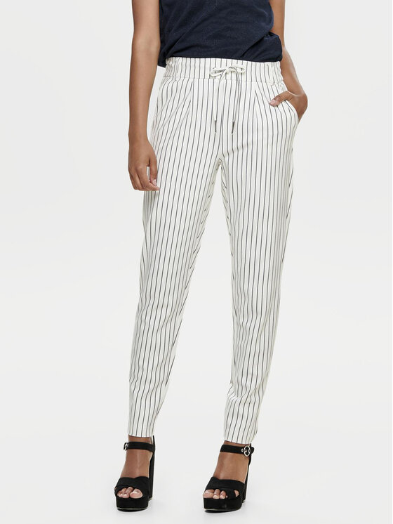 ONLY Medžiaginės kelnės · Balta · Regular Fit