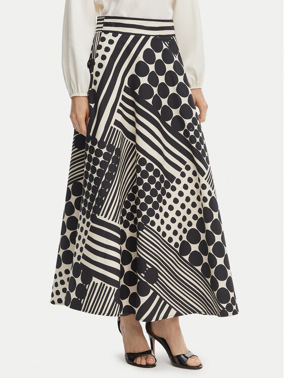 Kodas SUN15 Rinascimento Trapecijos formos sijonas · Juoda