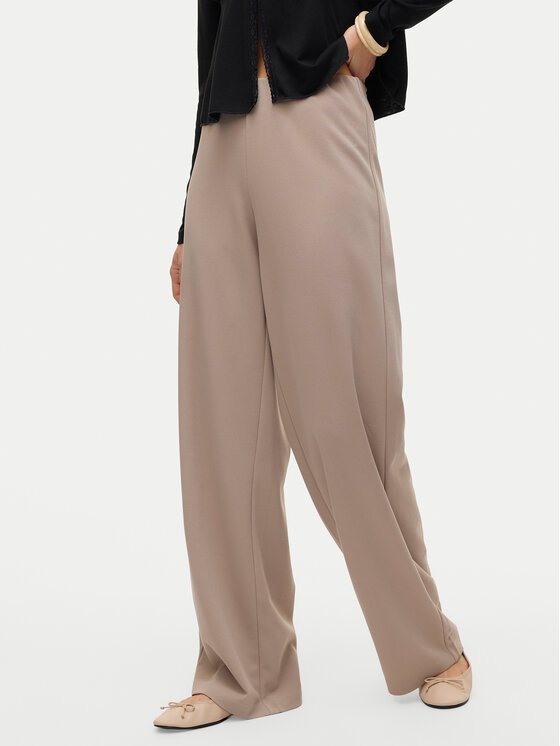 Kodas 20MAY Vero Moda Medžiaginės kelnės · Smėlio · Regular Fit
