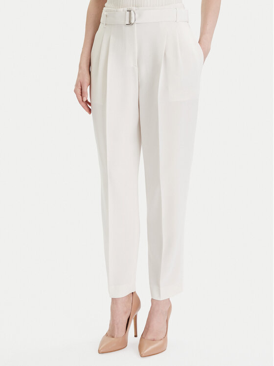 BOSS Medžiaginės kelnės · Écru · Relaxed Fit