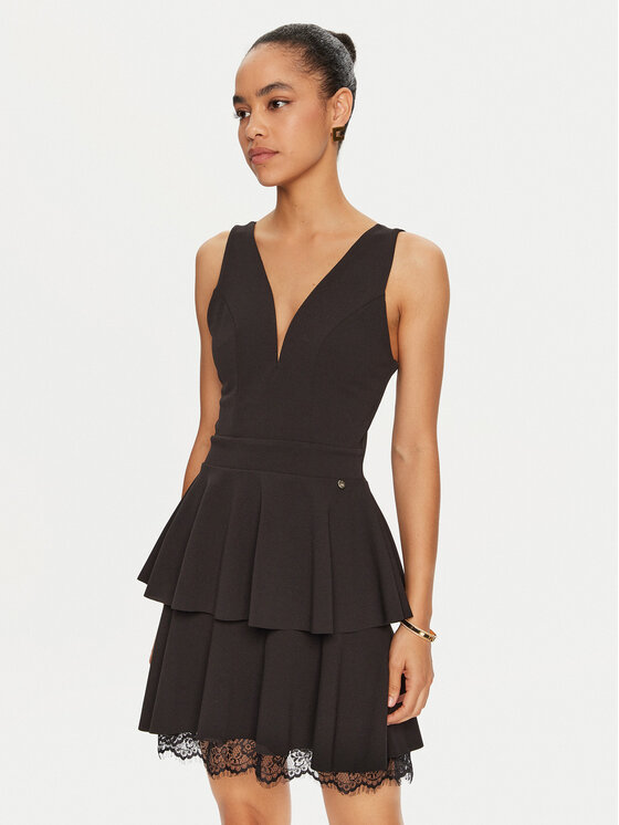 Rinascimento Kokteilinė suknelė · Juoda · Mini