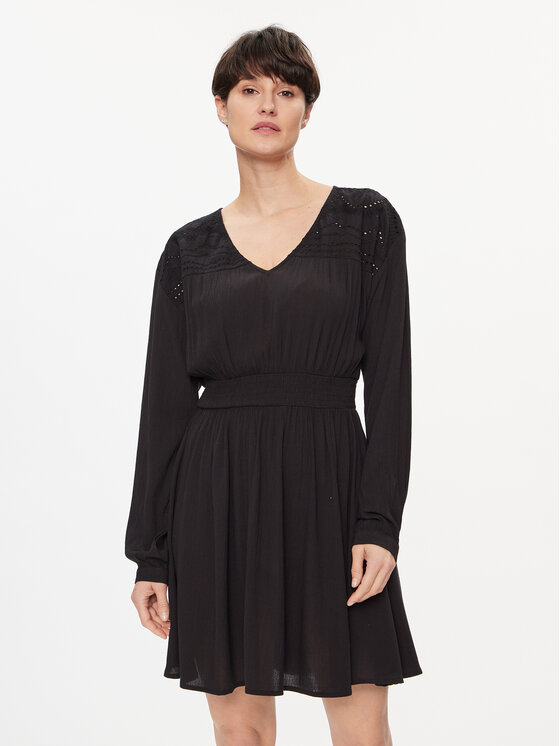 Vila Kasdieninė suknelė · Juoda · Mini