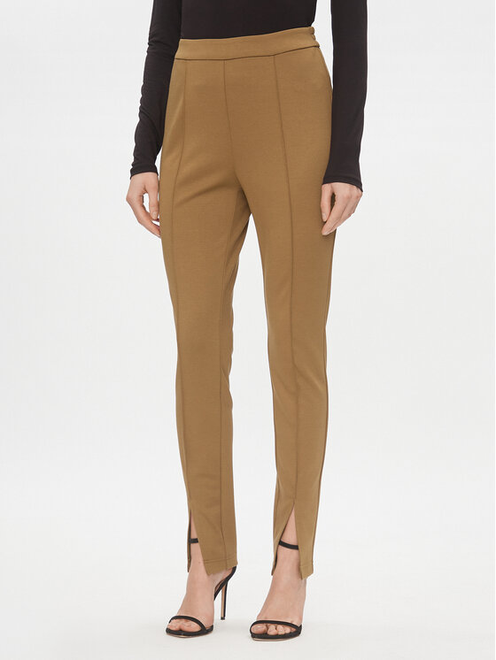 Vila Medžiaginės kelnės · Ruda · Regular Fit