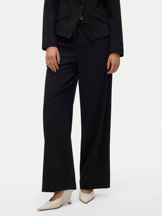 Vero Moda Medžiaginės kelnės · Juoda · Regular Fit