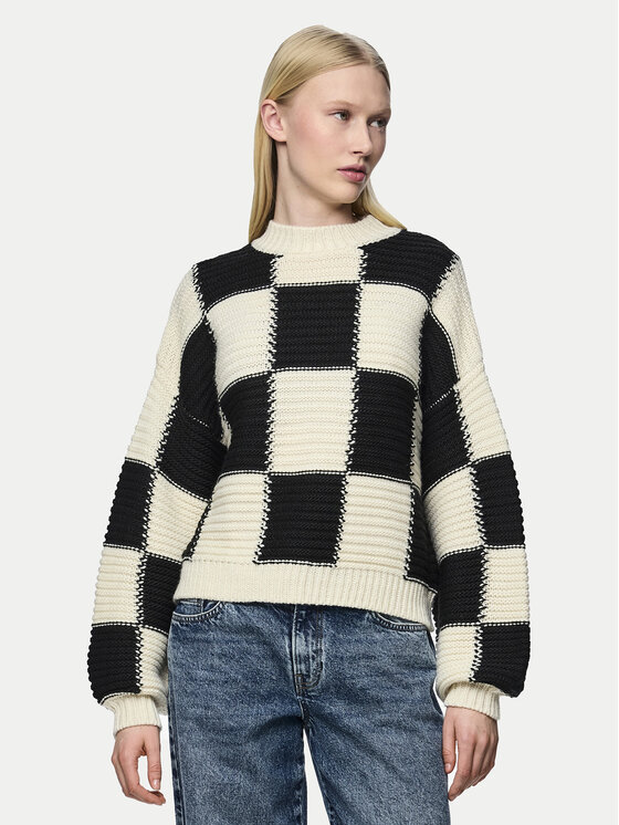 Pieces Megztinis · Smėlio · Regular Fit