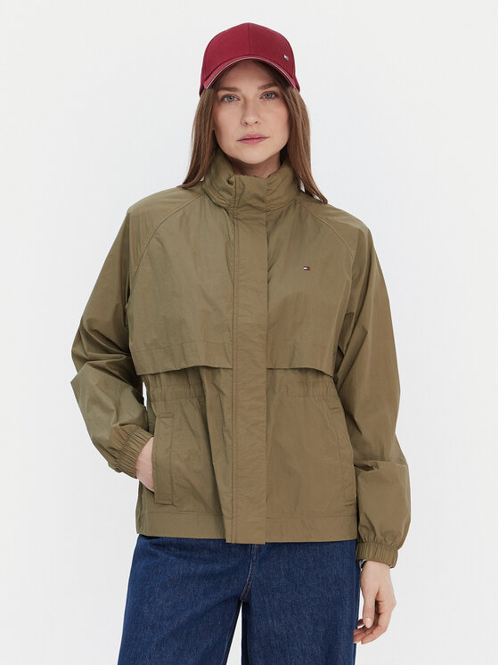 Tommy Hilfiger Neperpučiama striukė · Chaki