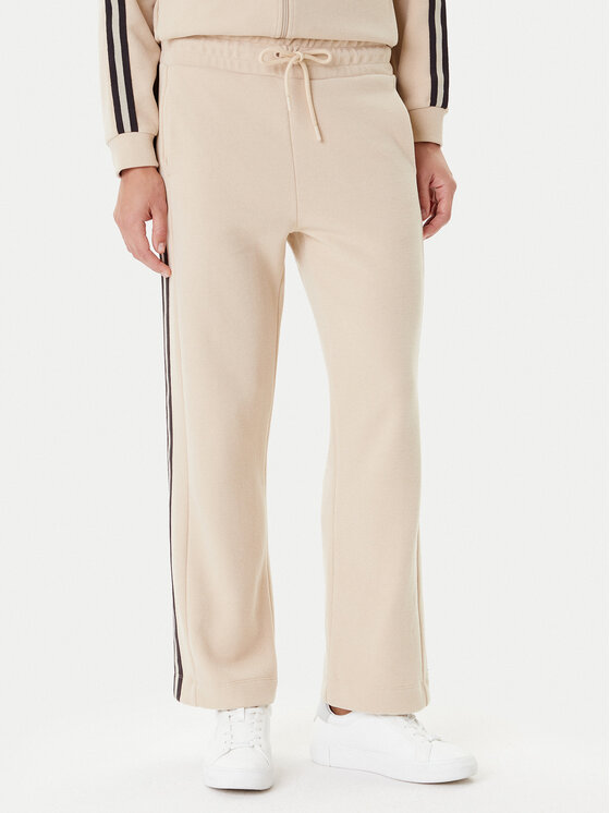 EA7 Emporio Armani Sportinės kelnės · Smėlio · Relaxed Fit