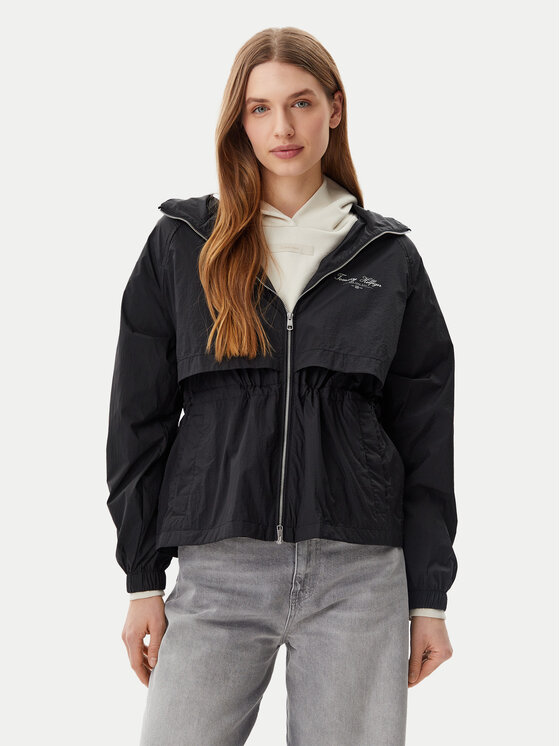 Tommy Hilfiger Neperpučiama striukė · Juoda