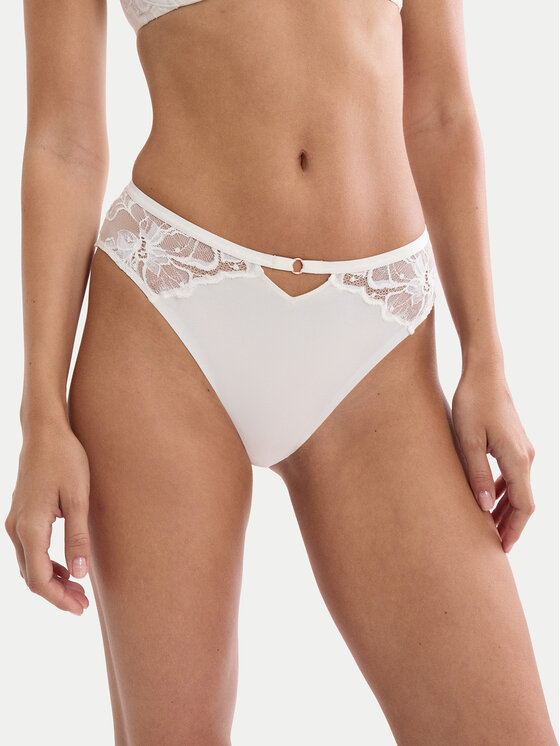 Triumph Braziliškos kelnaitės · Écru