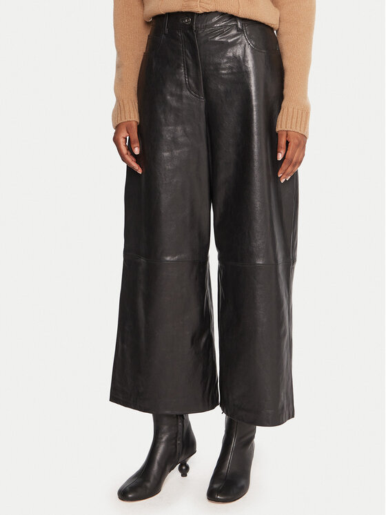 Weekend Max Mara Odinės kelnės · Juoda · Regular Fit