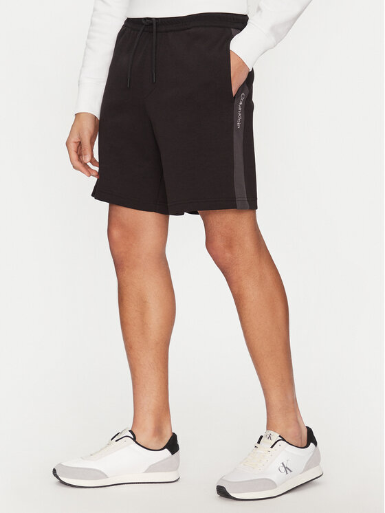 Kodas 20MAY Calvin Klein Jeans Sportiniai šortai · Juoda