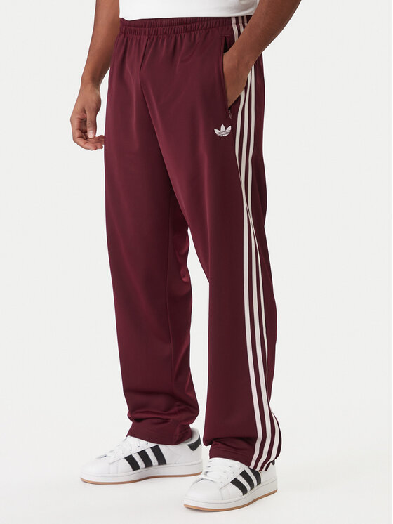 adidas Sportinės kelnės · Vyšninė · Regular Fit