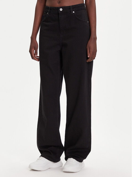 HUGO Džinsai · Juoda · Relaxed Fit