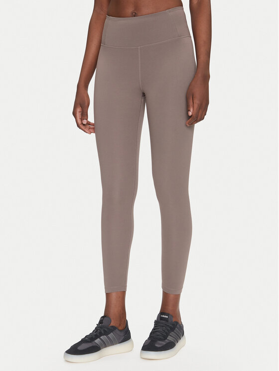 Girlfriend Collective Tamprės · Smėlio