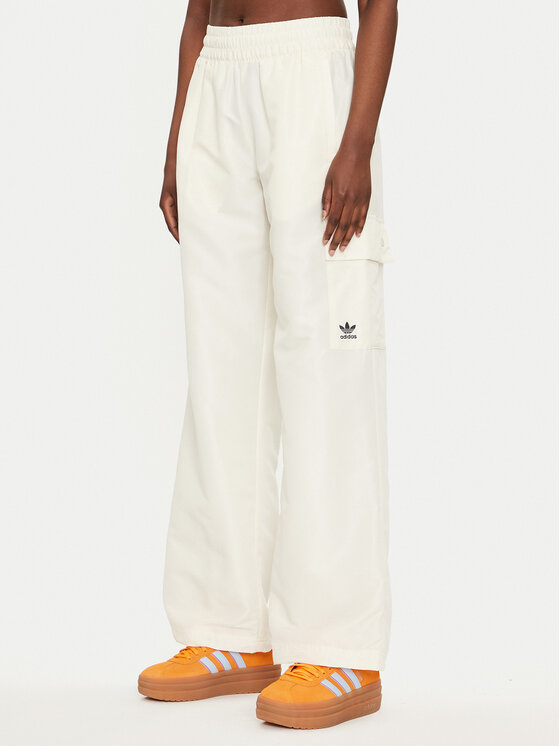 adidas Sportinės kelnės · Écru · Relaxed Fit