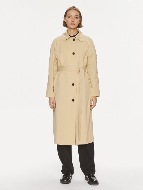 HUGO Trenčas · Smėlio