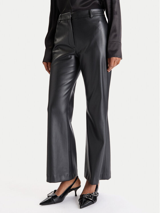 HUGO Dirbtinės odos kelnės · Juoda · Regular Fit