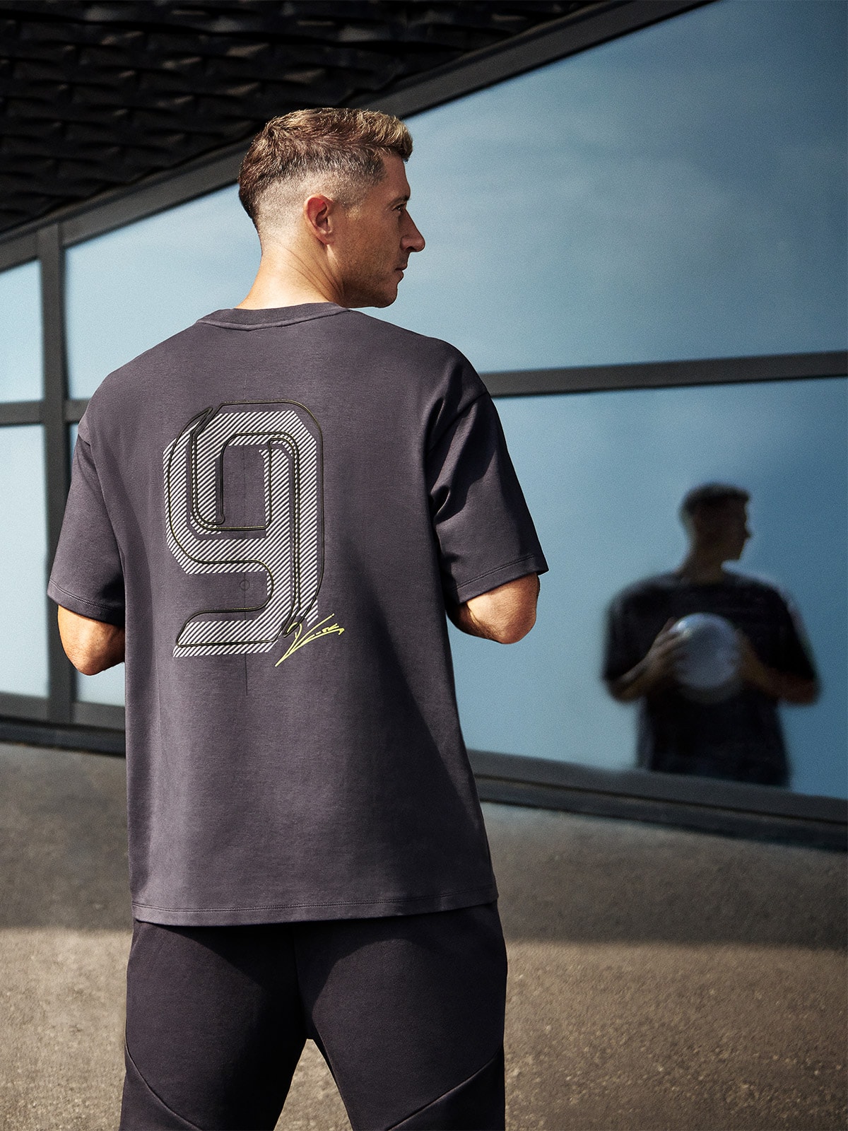 Vyriški T-shirt oversize marškinėliai 4F x Robert Lewandowski - pilki