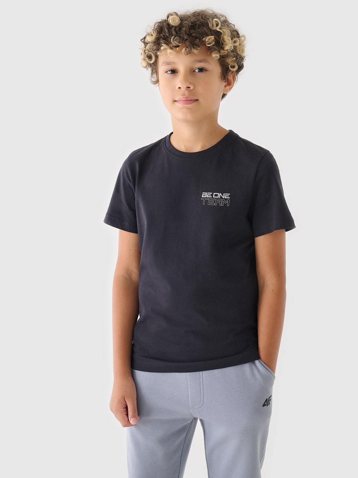 T-shirt marškinėliai su spaudu berniukams - juodi