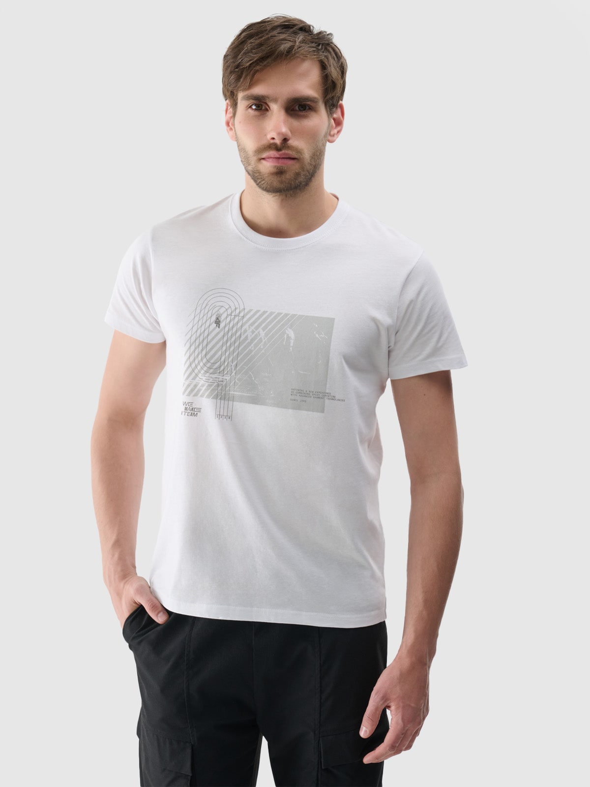 Vyriški T-shirt regular marškinėliai su grafika - balti