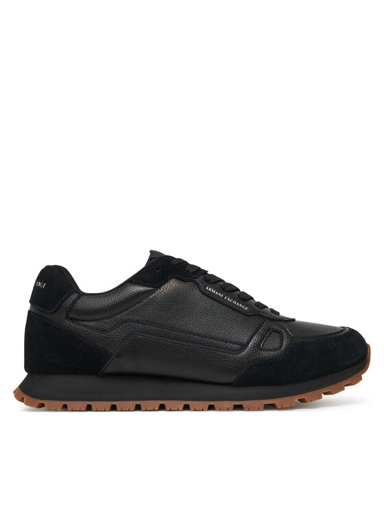 Armani Exchange Laisvalaikio batai · Juoda