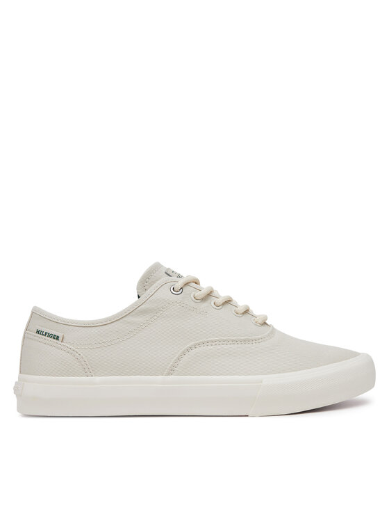 Tommy Hilfiger Kedai · Balta