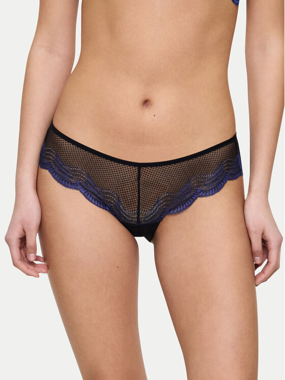Triumph Klasikinės kelnaitės · Juoda