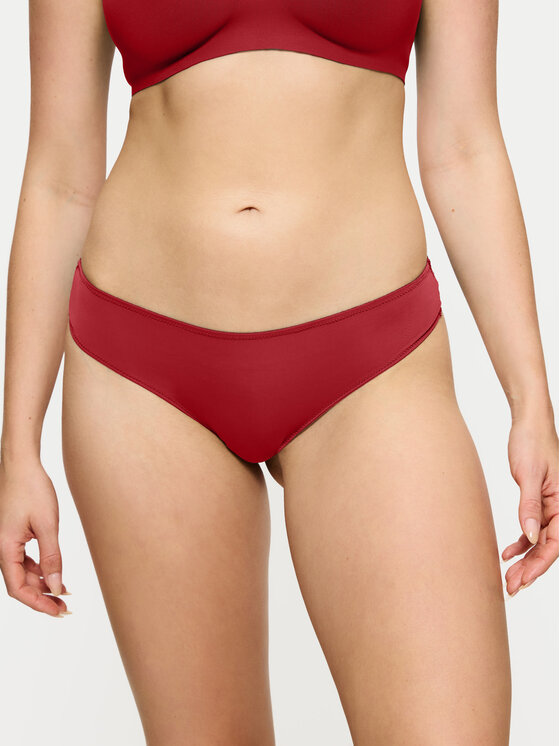 Triumph Braziliškos kelnaitės · Raudona