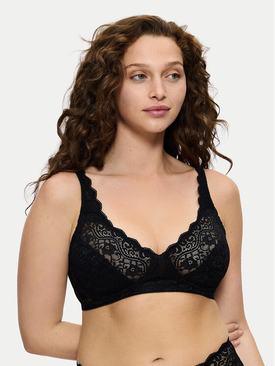Triumph Besiūlė liemenėlė · Juoda
