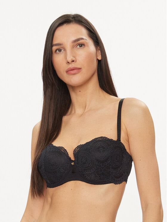 Selmark Pakelianti (push-up) liemenėlė · Juoda
