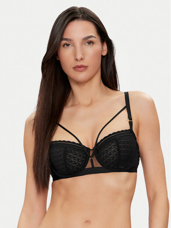 Chantelle Pusiau dengta (balcony bra) liemenėlė · Juoda