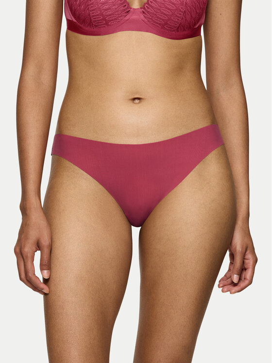 Triumph Siaurikės · Raudona
